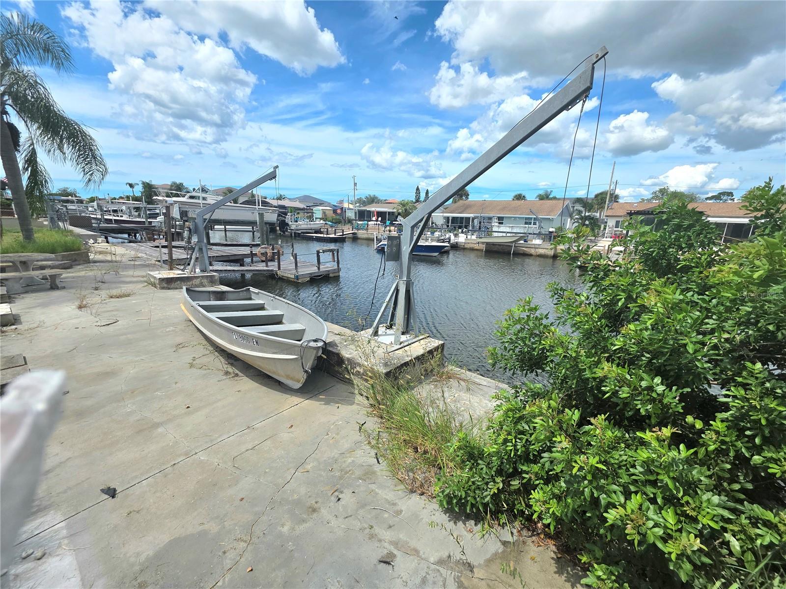 W7878940