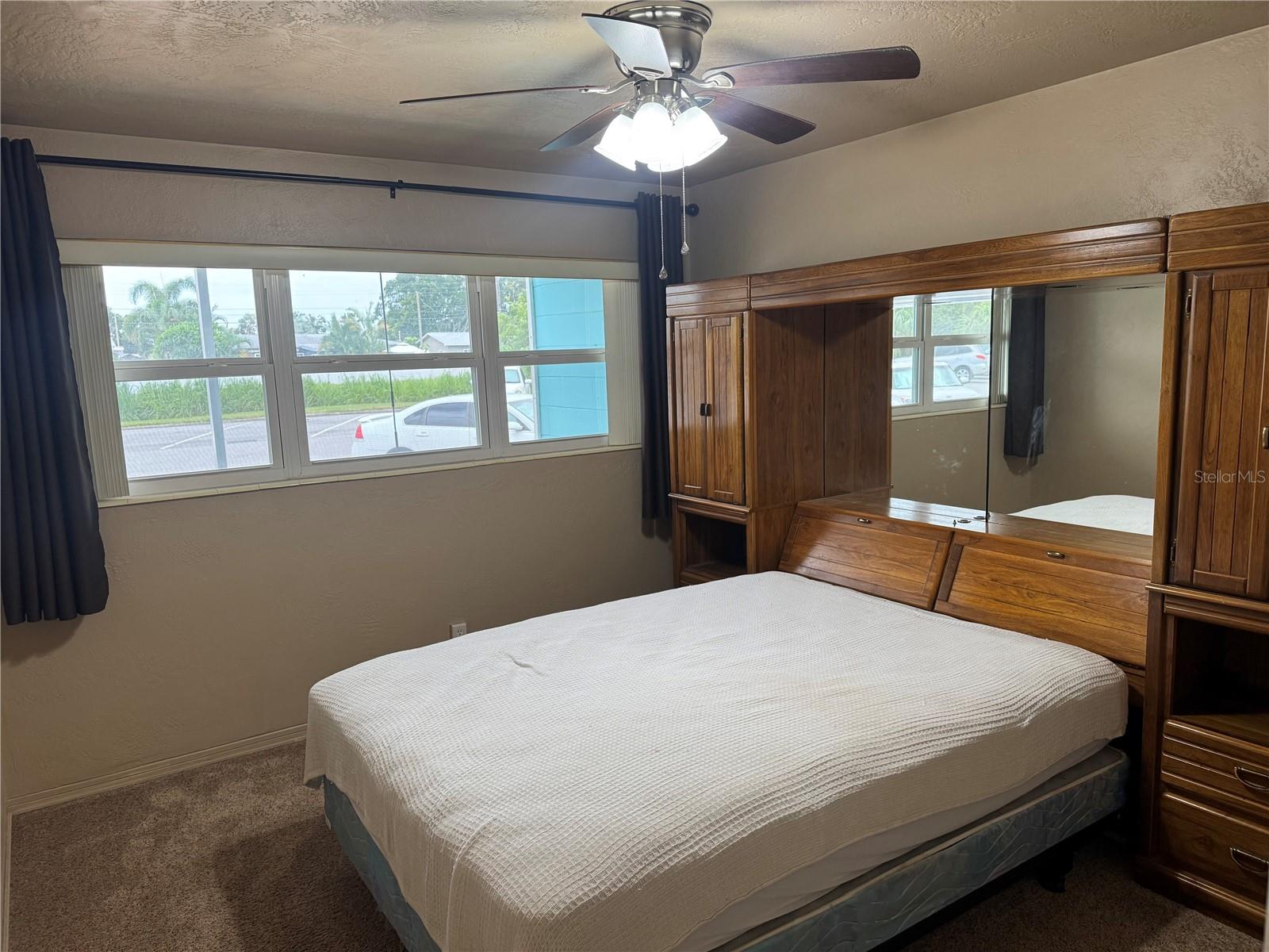Guest bedroom