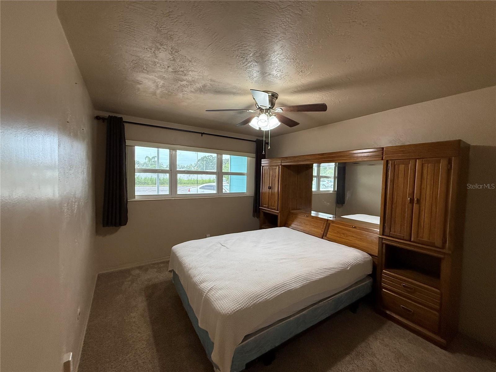 Guest bedroom
