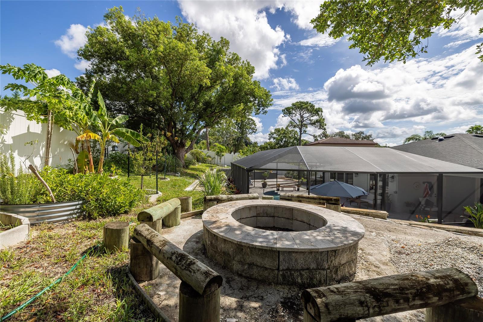 Outdoor Firepit