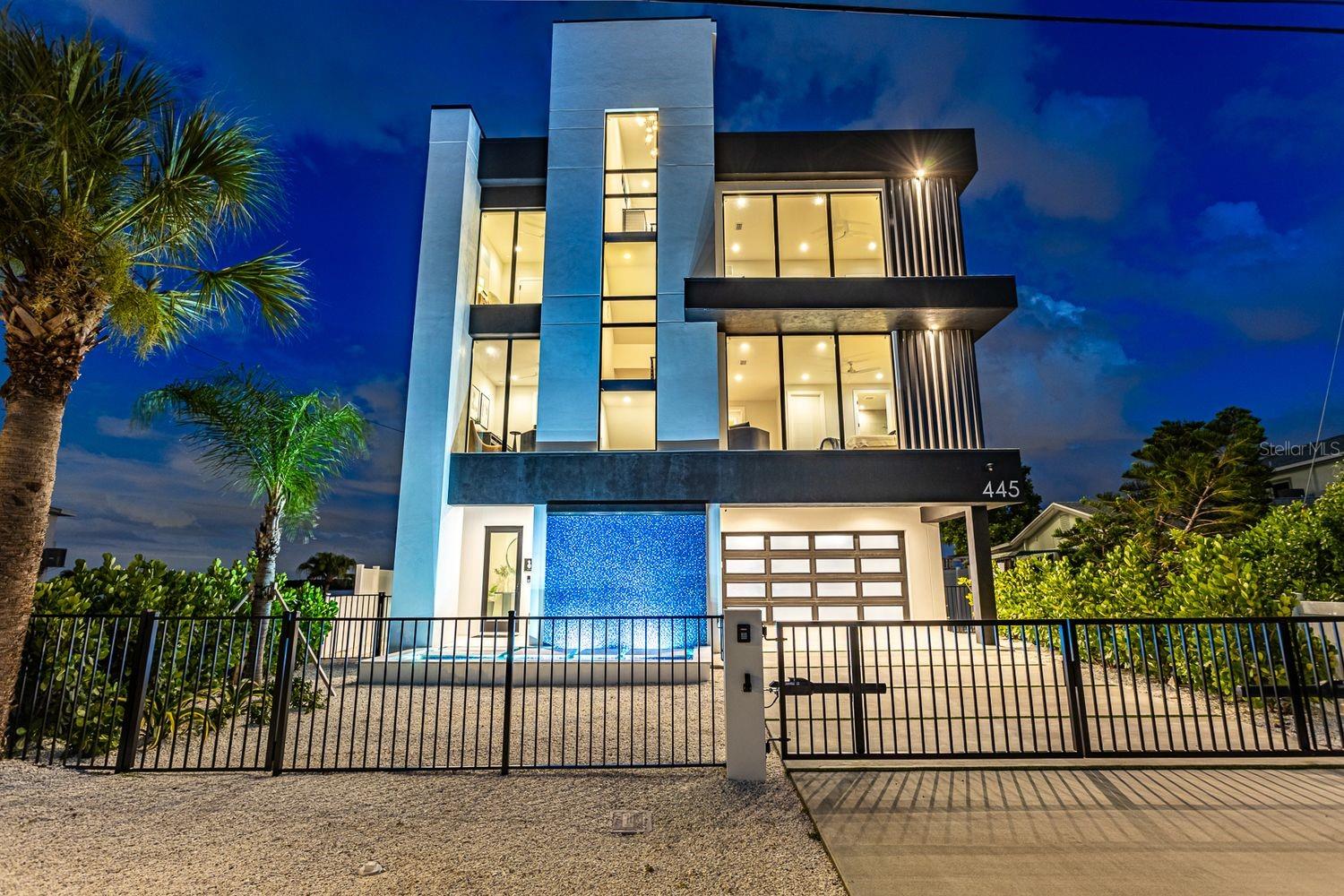 Welcome to 445 129th Ave E