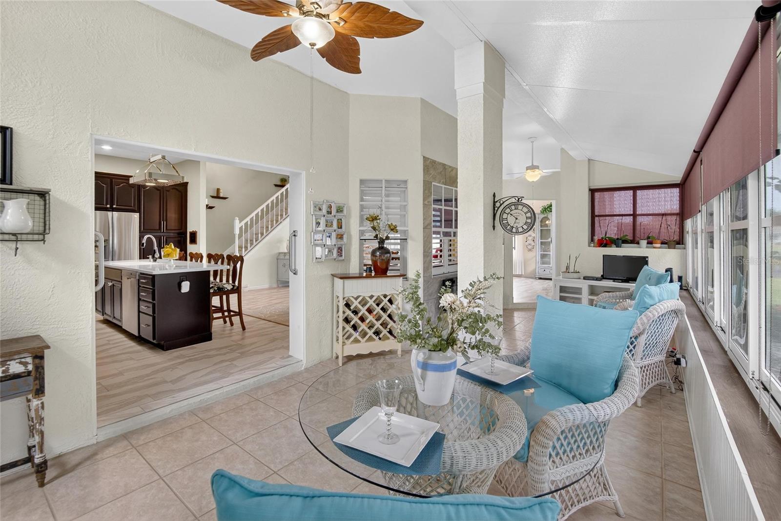 FLORIDA ROOM