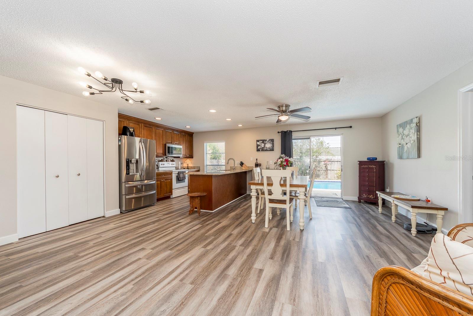 Large kitchen/dining combo