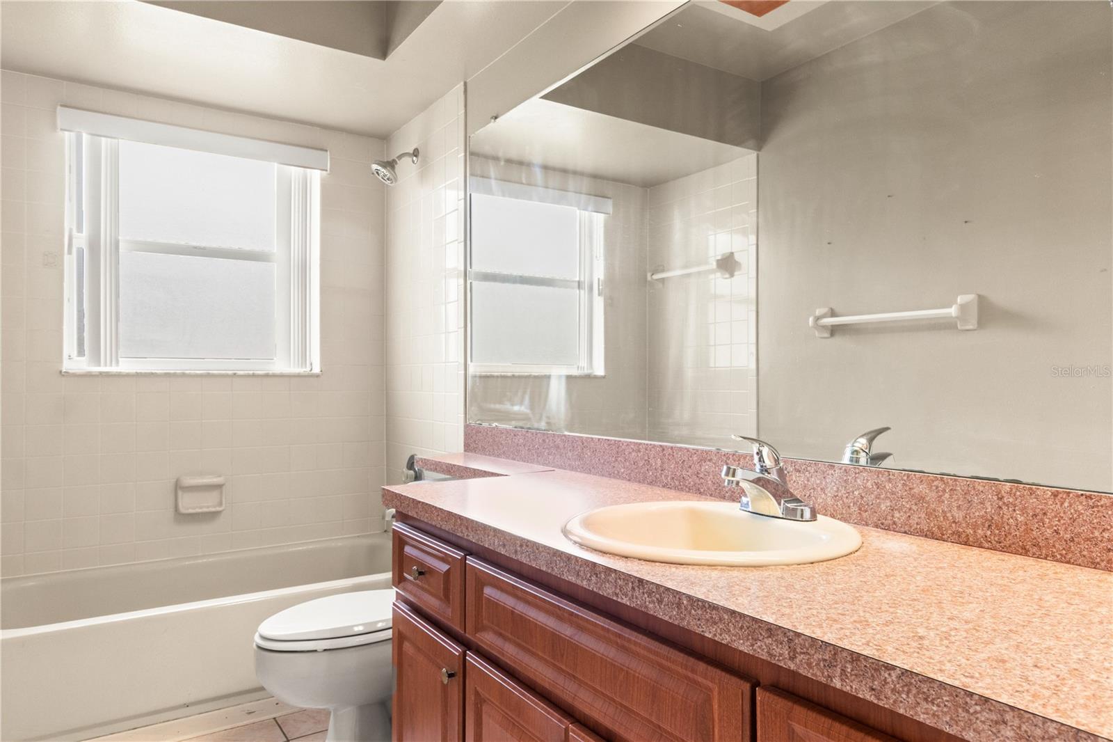 2nd bathroom