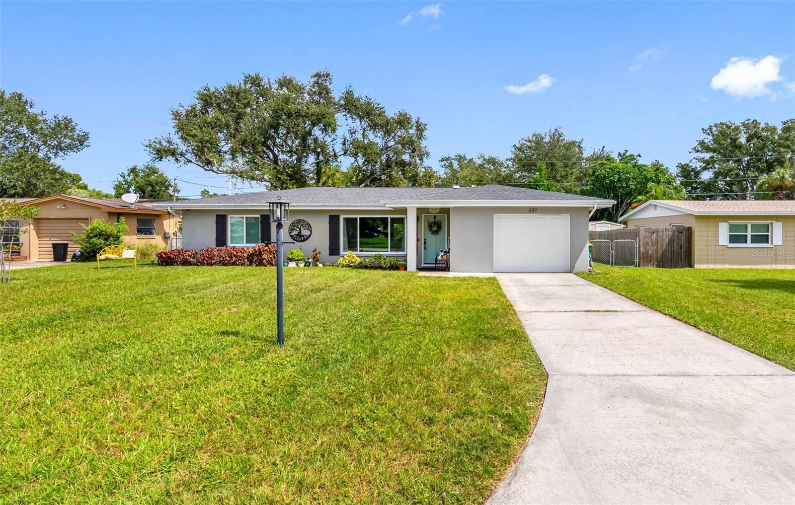 Beautifully Updated Belleair Bluffs Home