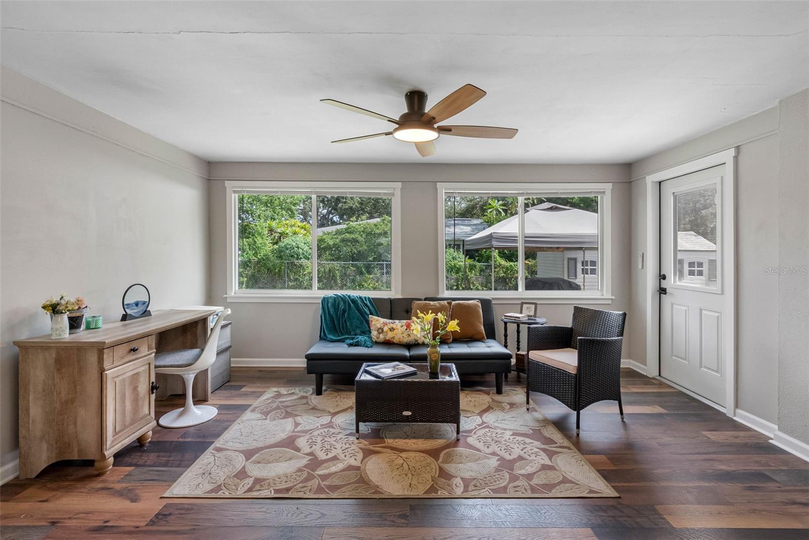 Flexible Florida Room – Office or 3rd Bedroom