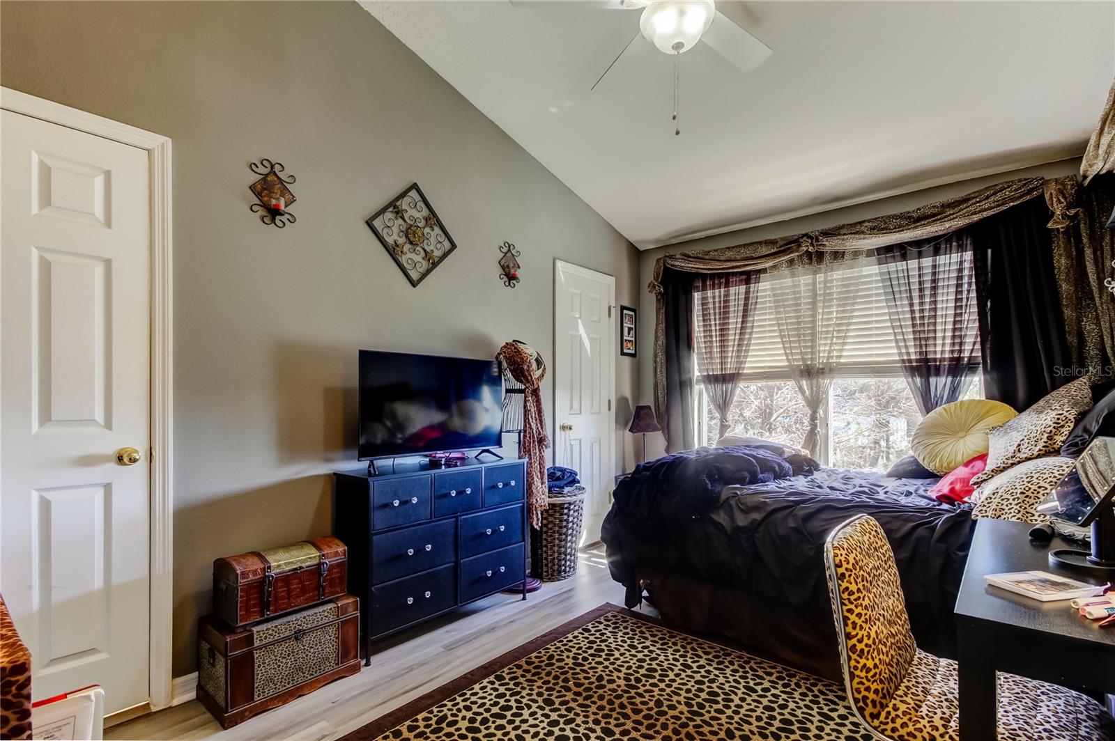 Two Second Floor Primary Bedrooms With En Suite Bathrooms And Walk-in Closets