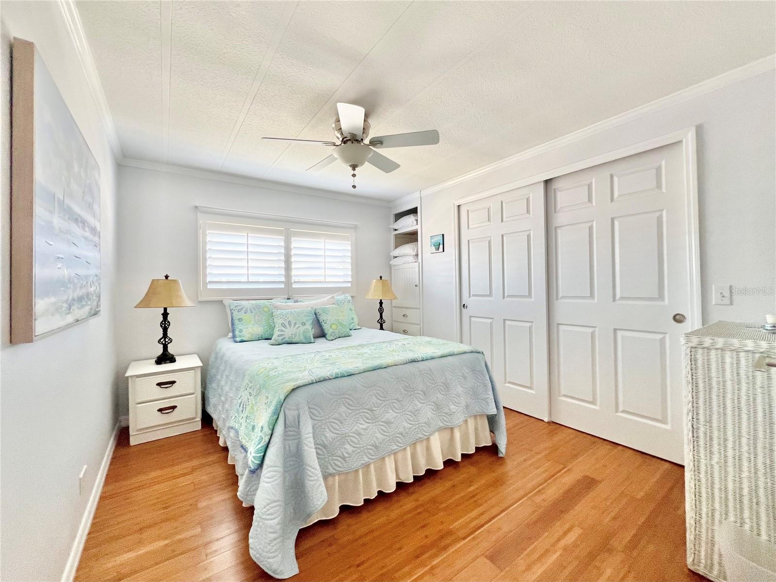 2nd bedroom