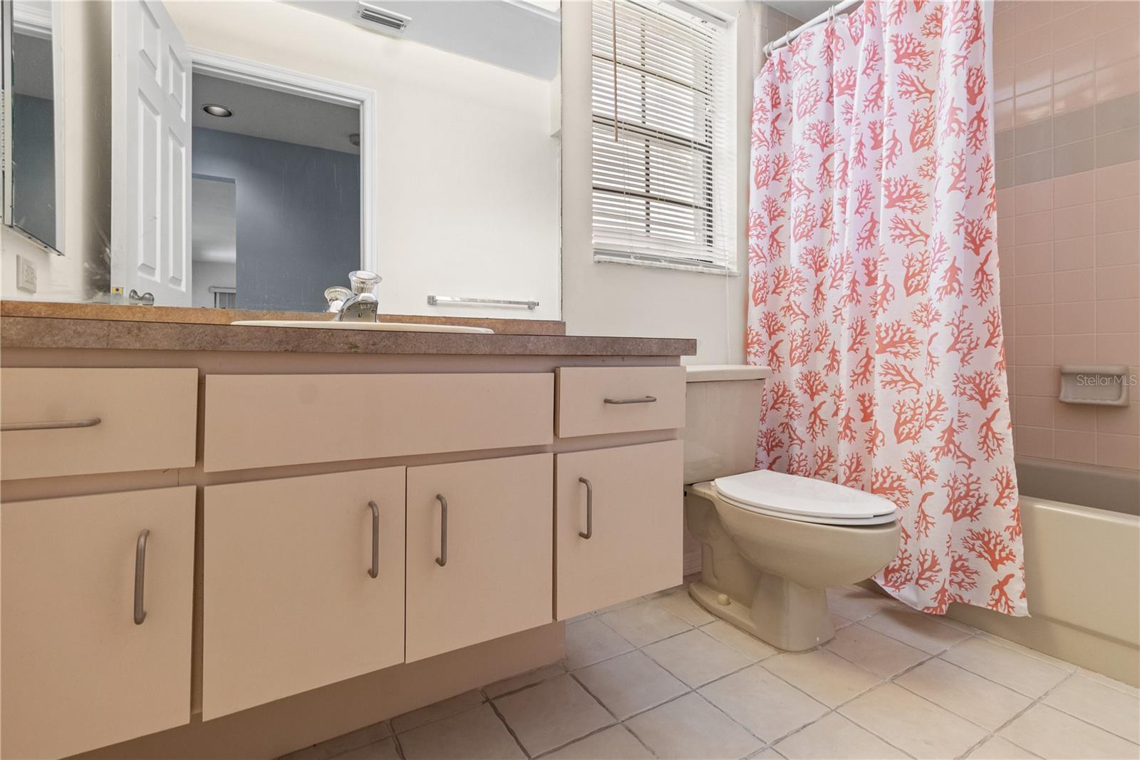 2nd bathroom