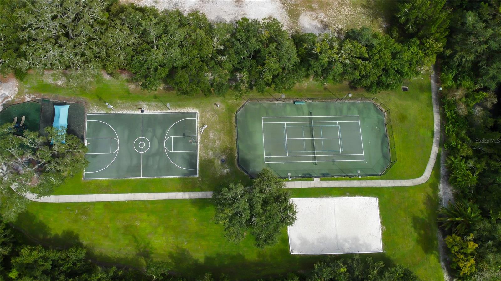 Tennis & Basketball court