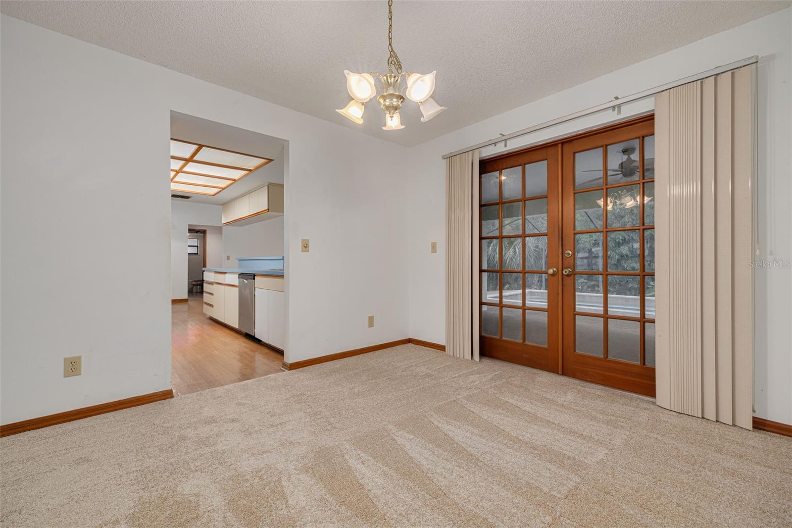 Dining room looking into kitchen