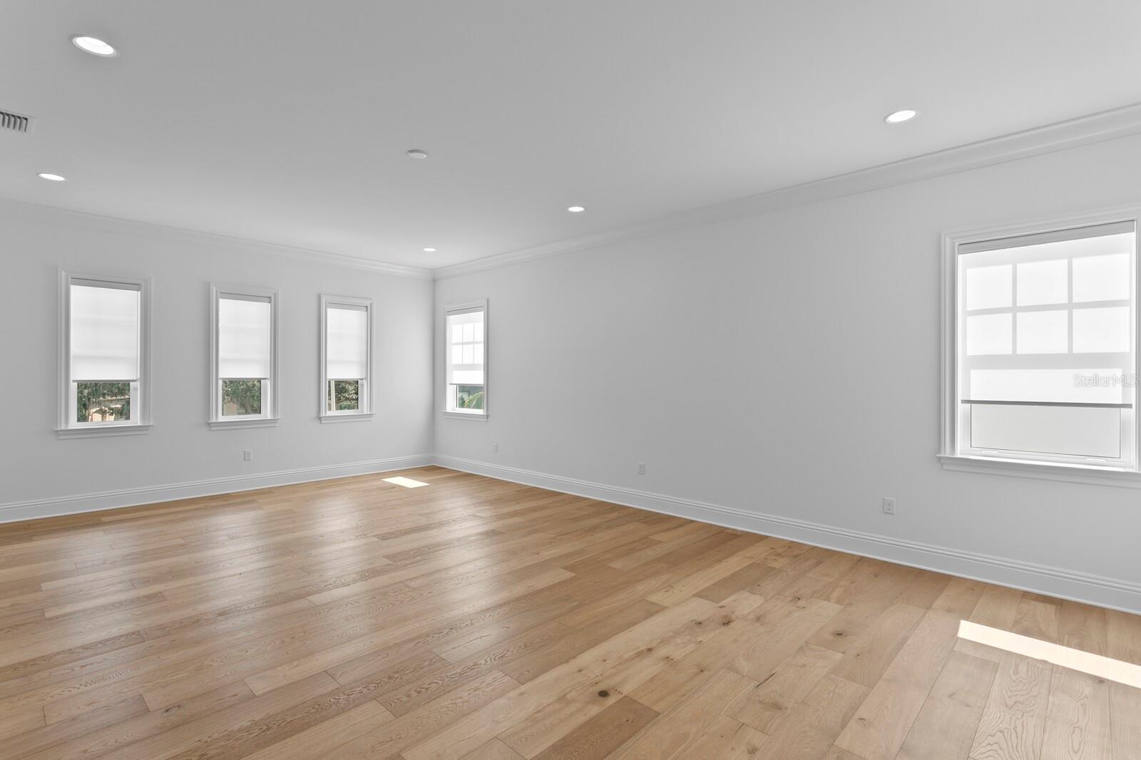Bonus Room Upstairs