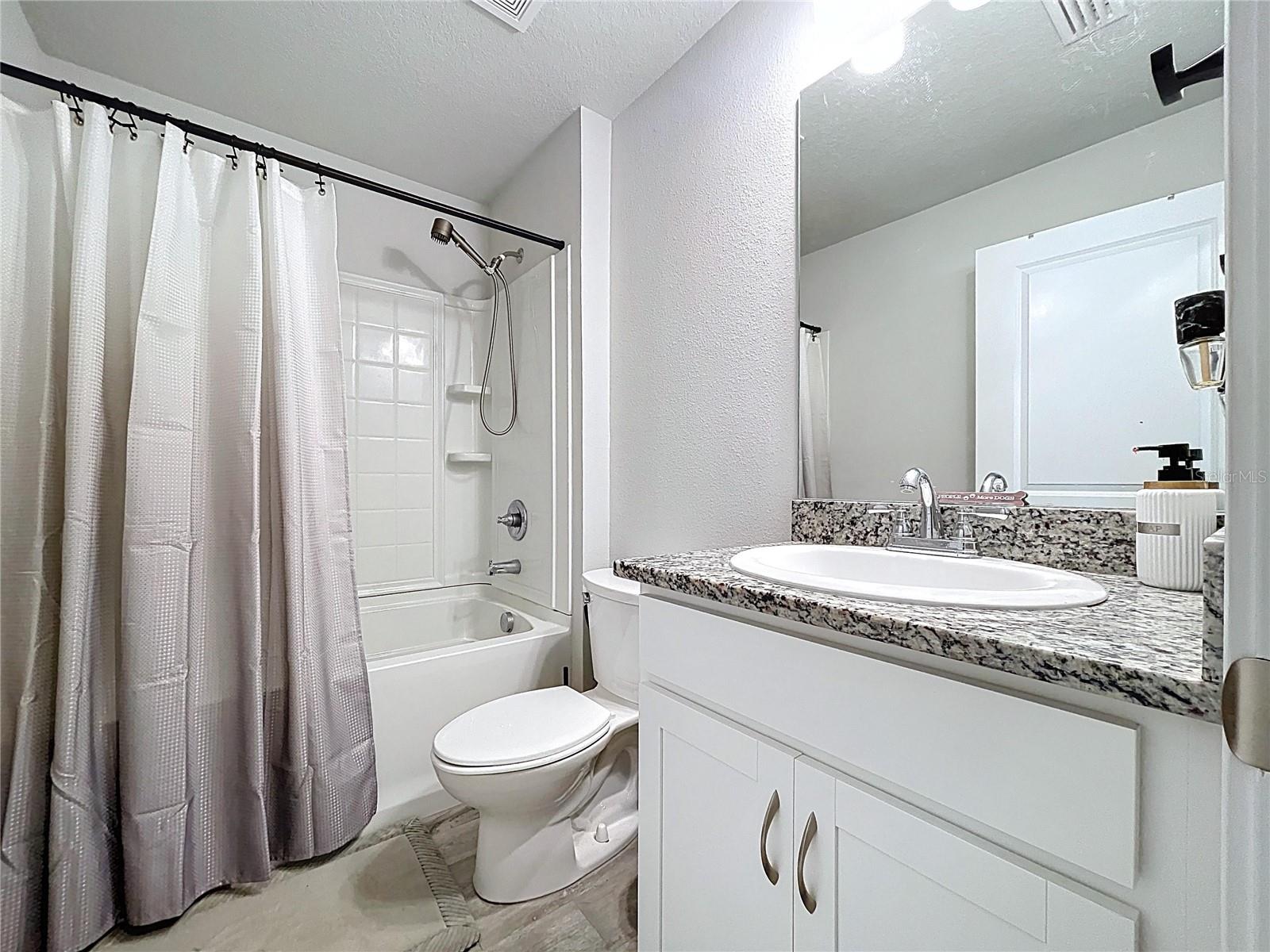 2nd full Bathroom