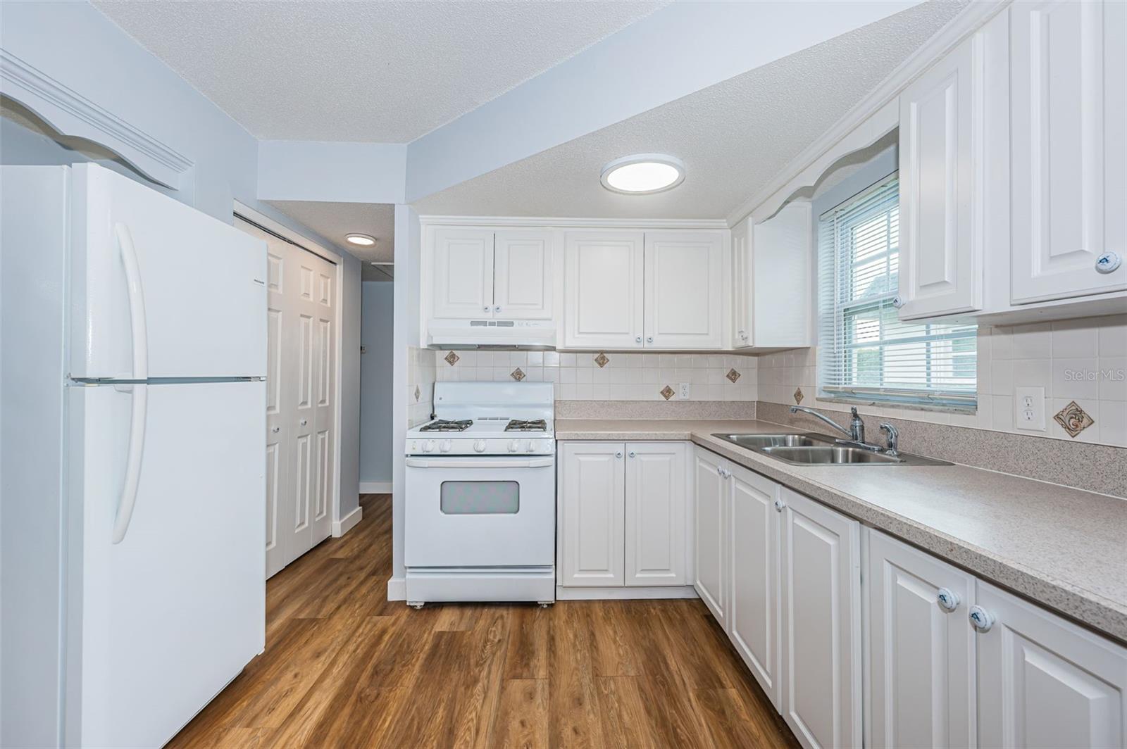 Kitchen with new cabinet doors