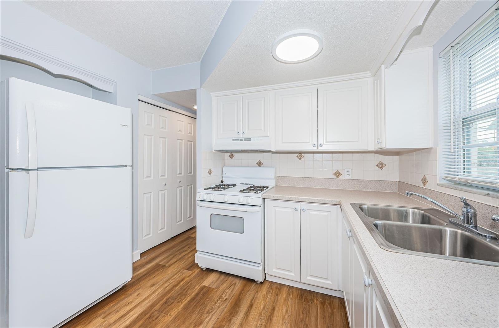 Kitchen with new cabinet doors