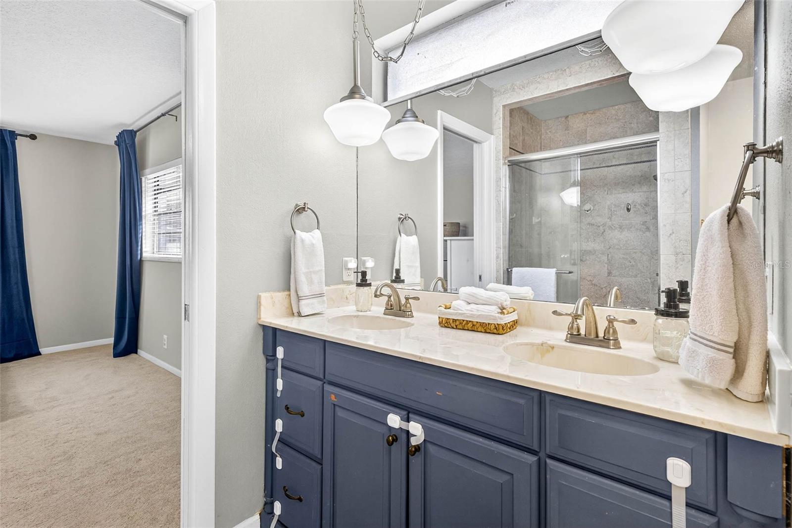 Jack & Jill bathroom