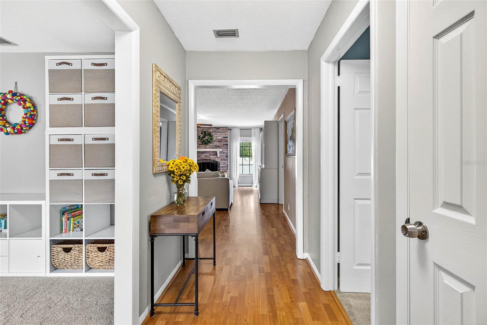 Entry way