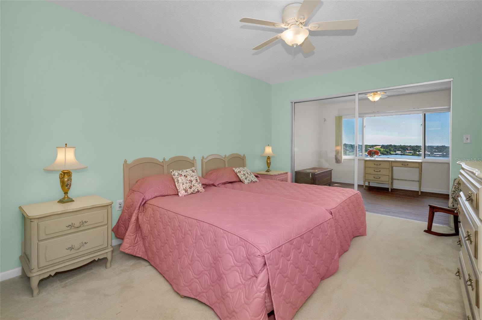 Guest bedroom