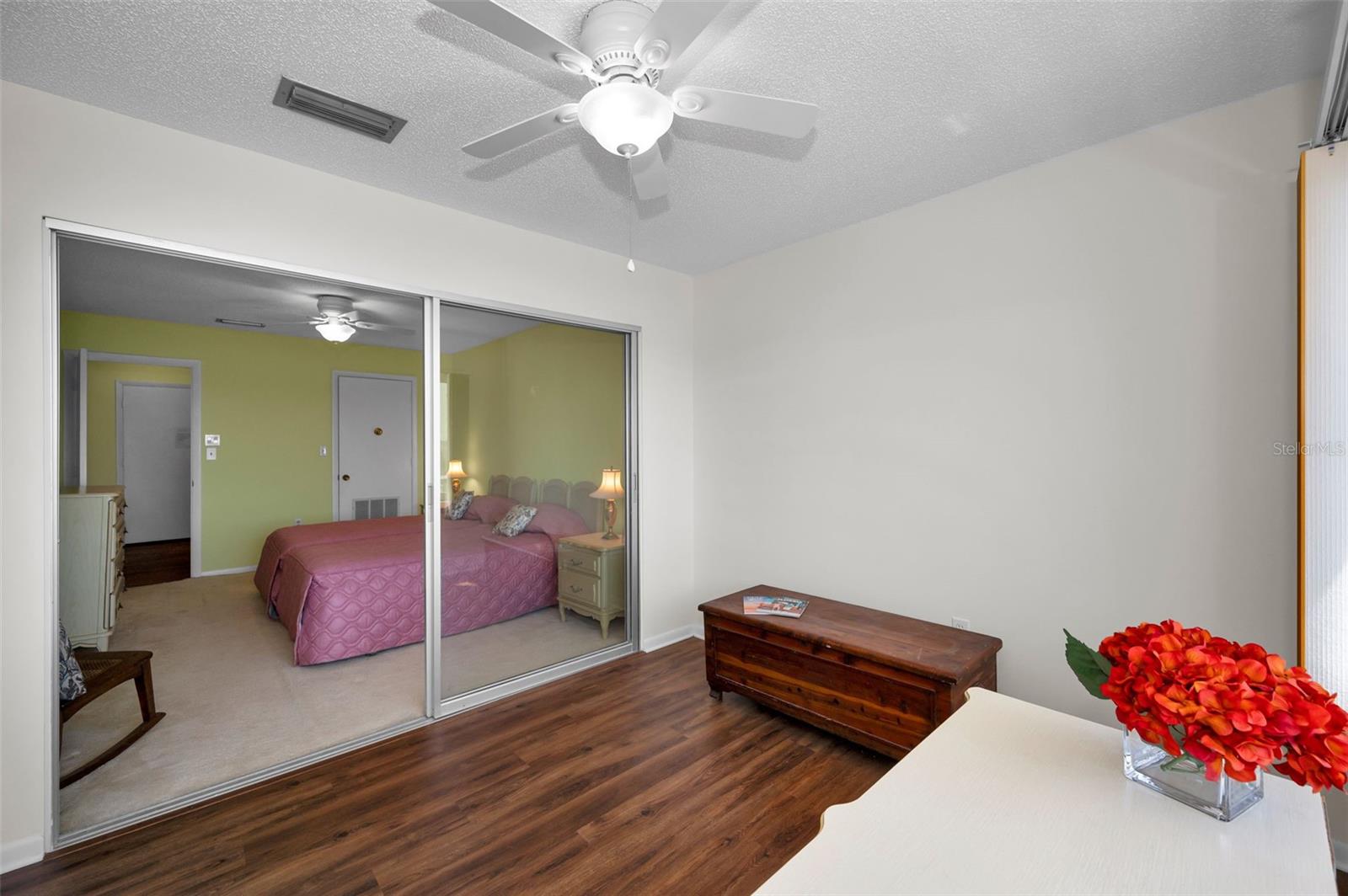 Office adjacent to guest bedroom