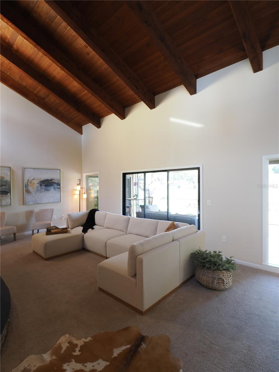 Great room for entertaining