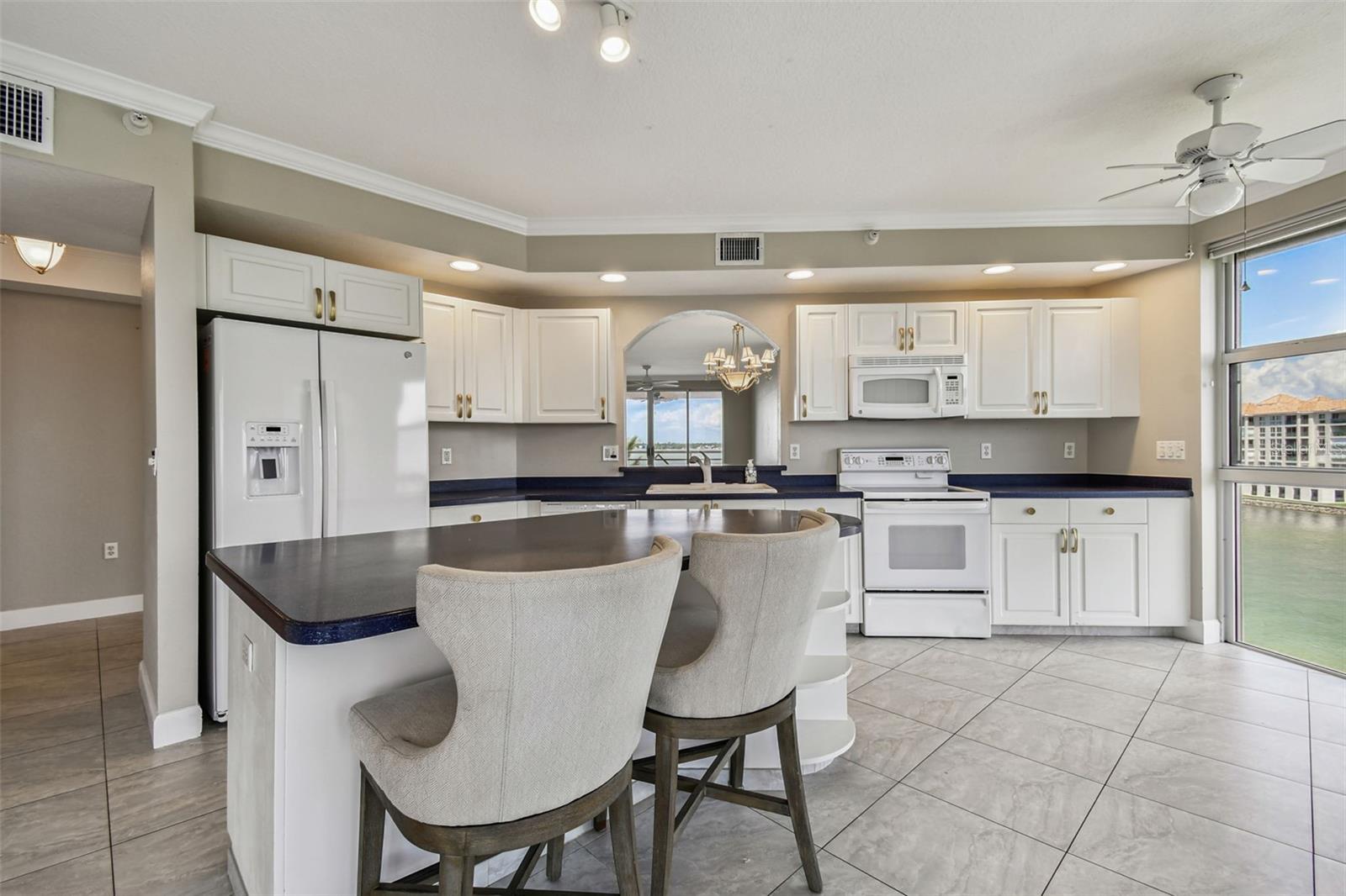 Convenient Breakfast Bar in Kitchen