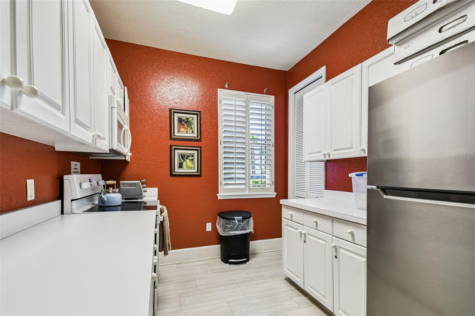 Clubhouse Kitchen