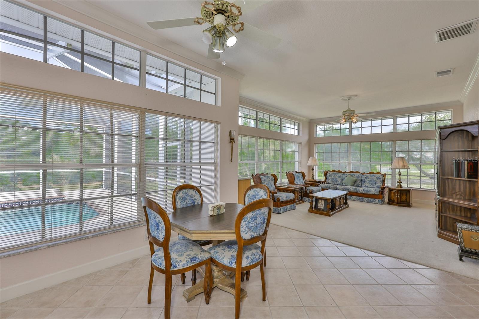Dinette, Large Great Room