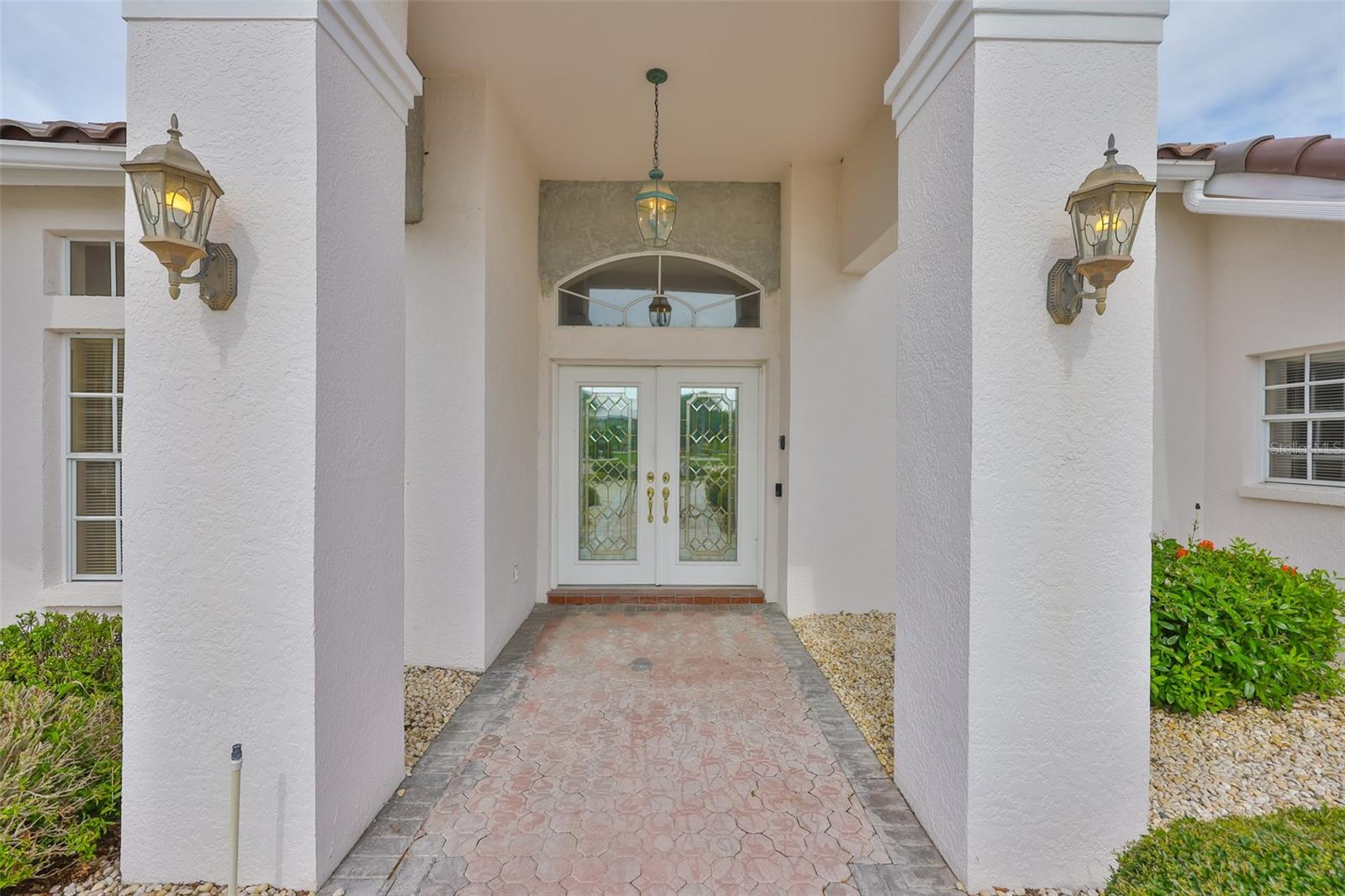 Front Entry Way