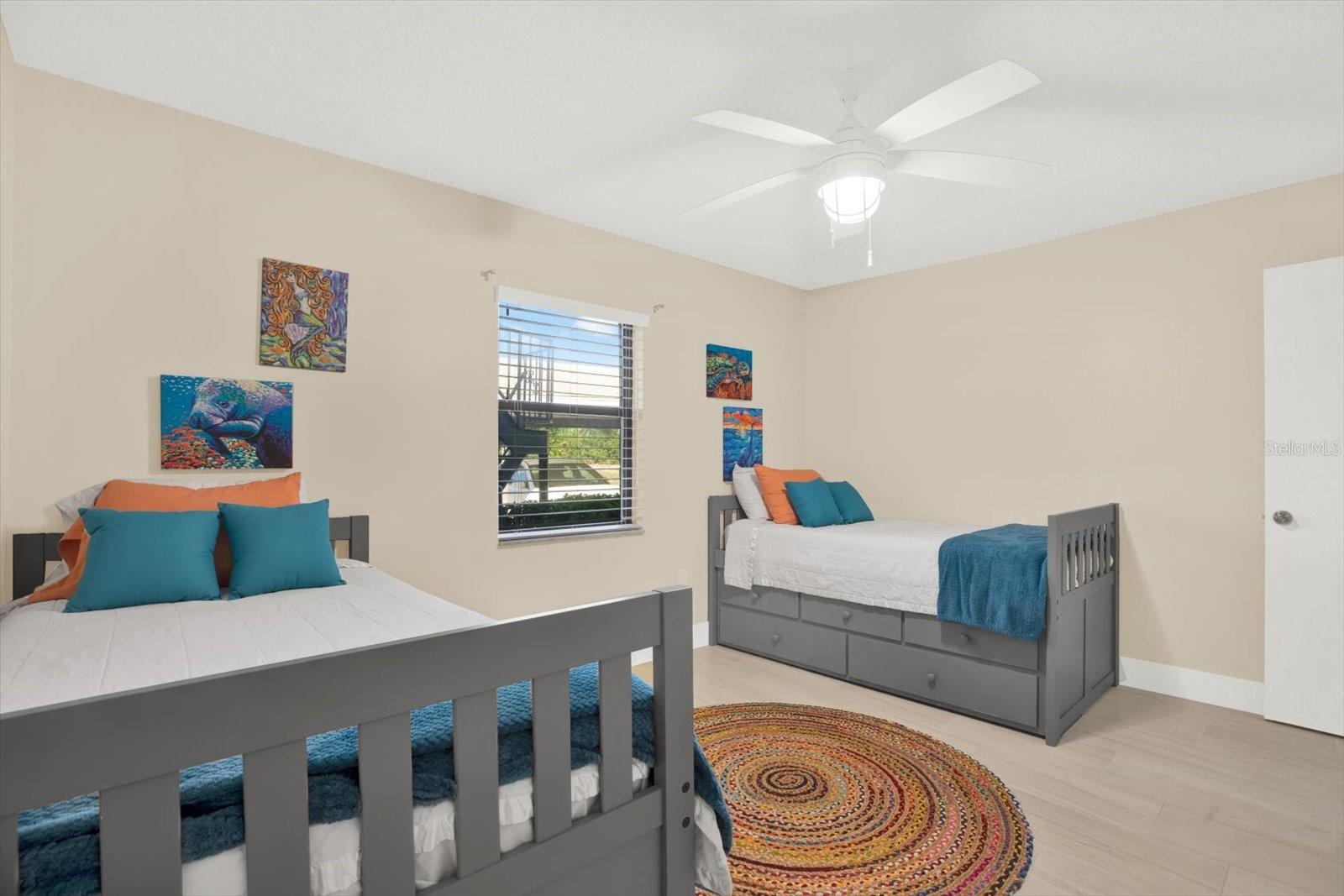 Second bedroom/guest room
