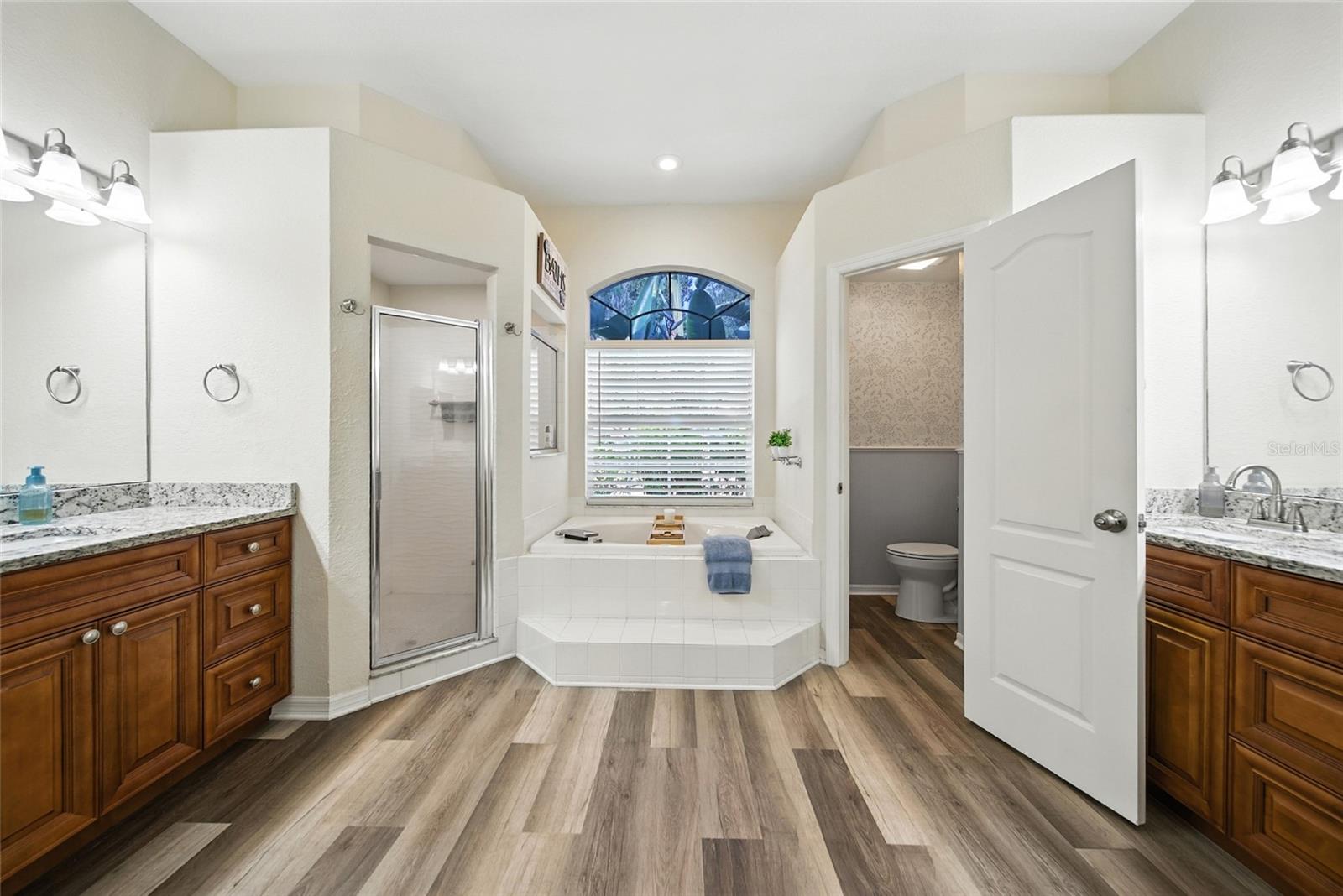 Primary Ensuite Bath