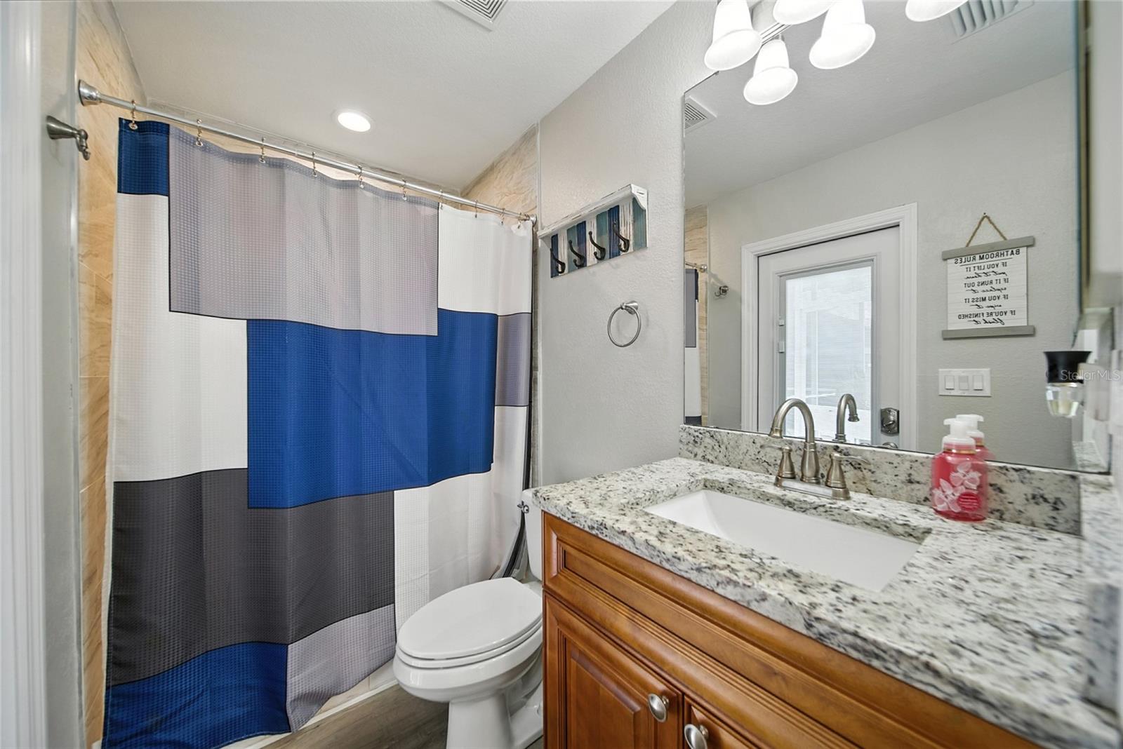 Full Bath