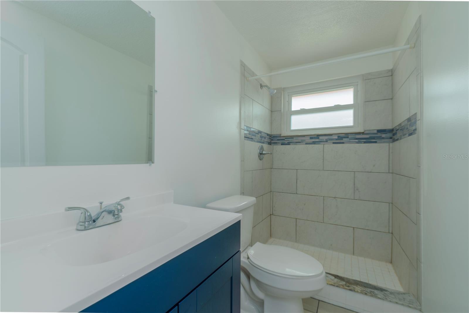 Bathroom 3.