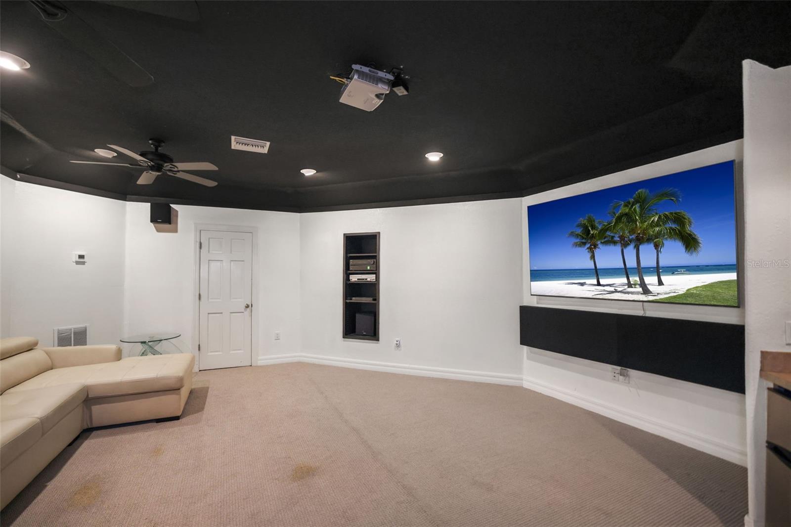 Bonus Room/Bedroom on Second Floor - Currently used as Movie Theatre Room