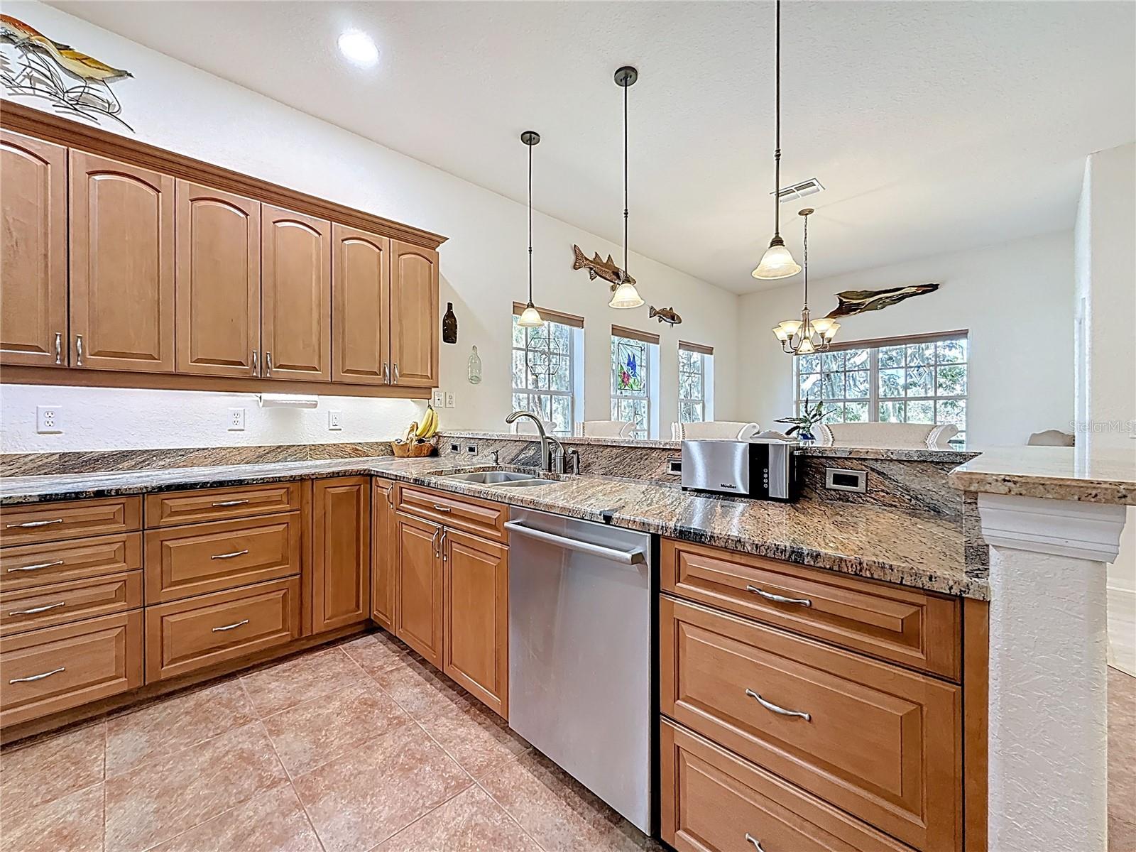 Kitchen - Dining Space