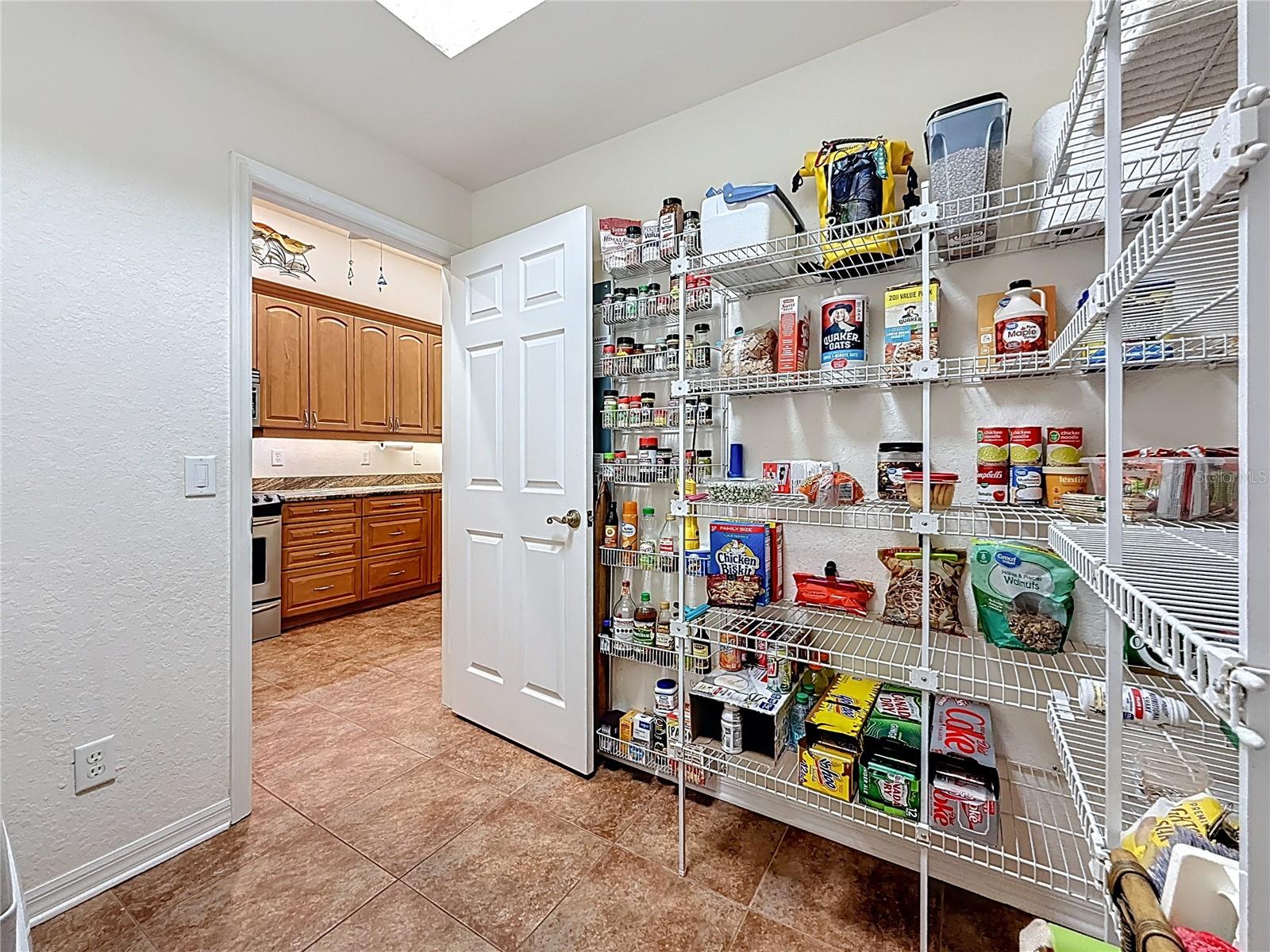 Pantry with Laundry Area - Kitchen Access