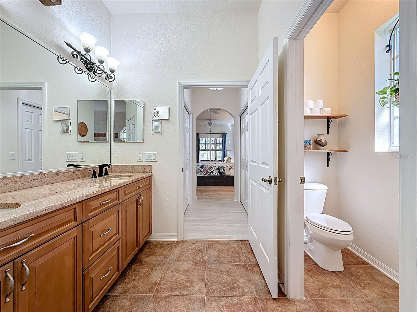 Primary En Suite