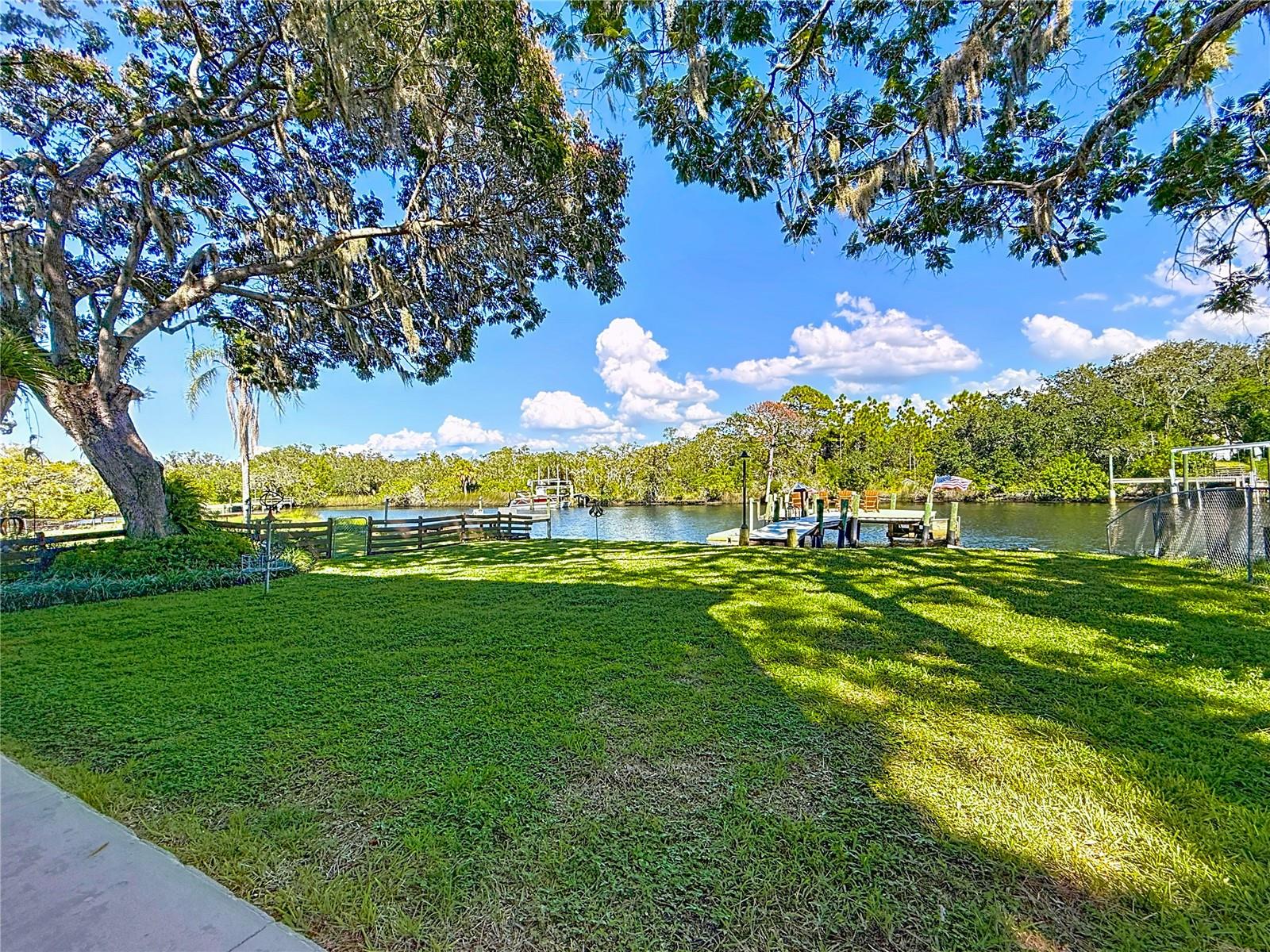 Greenspace - Dock - Room for a pool