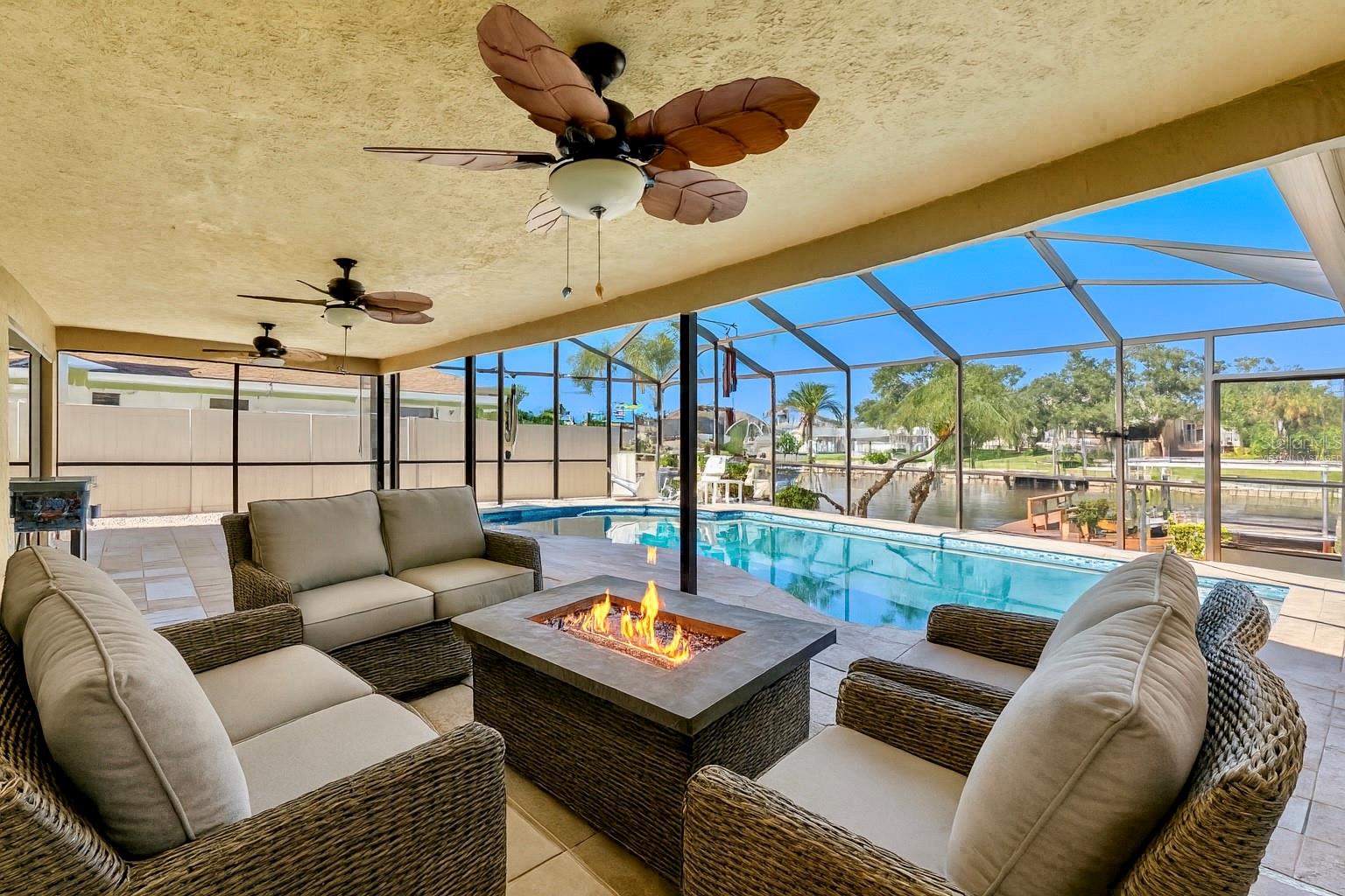 Virtually staged lanai