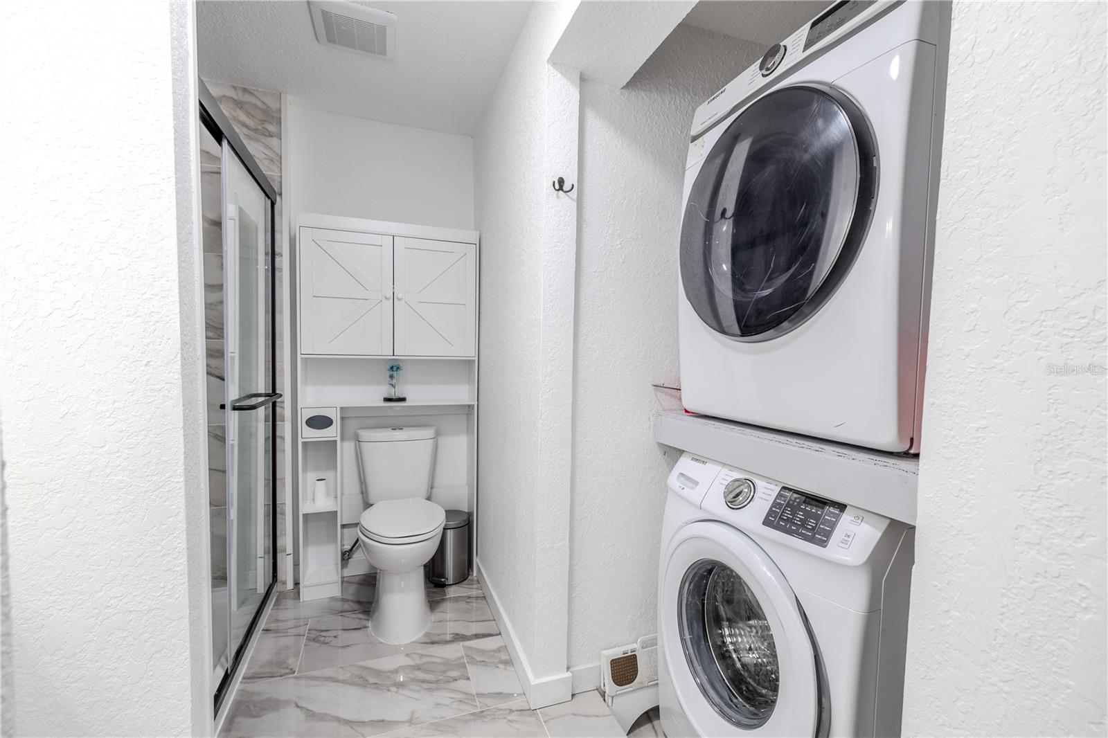 Washer and dryer closet