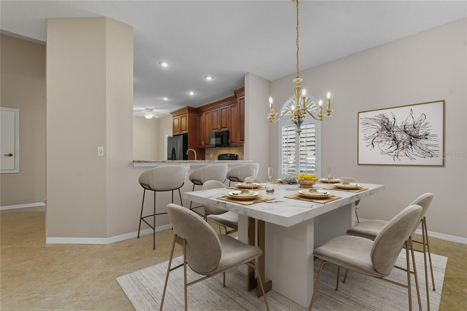 Dining Room Virtually Staged