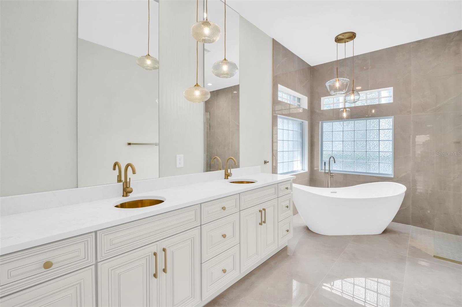 Main Bathroom