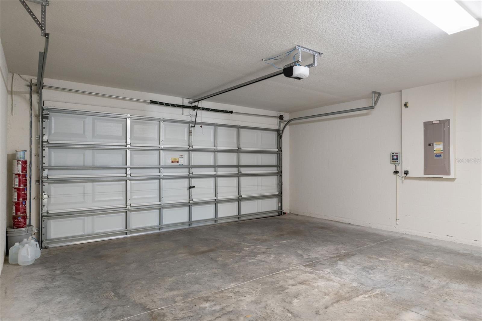 2 Car Garage