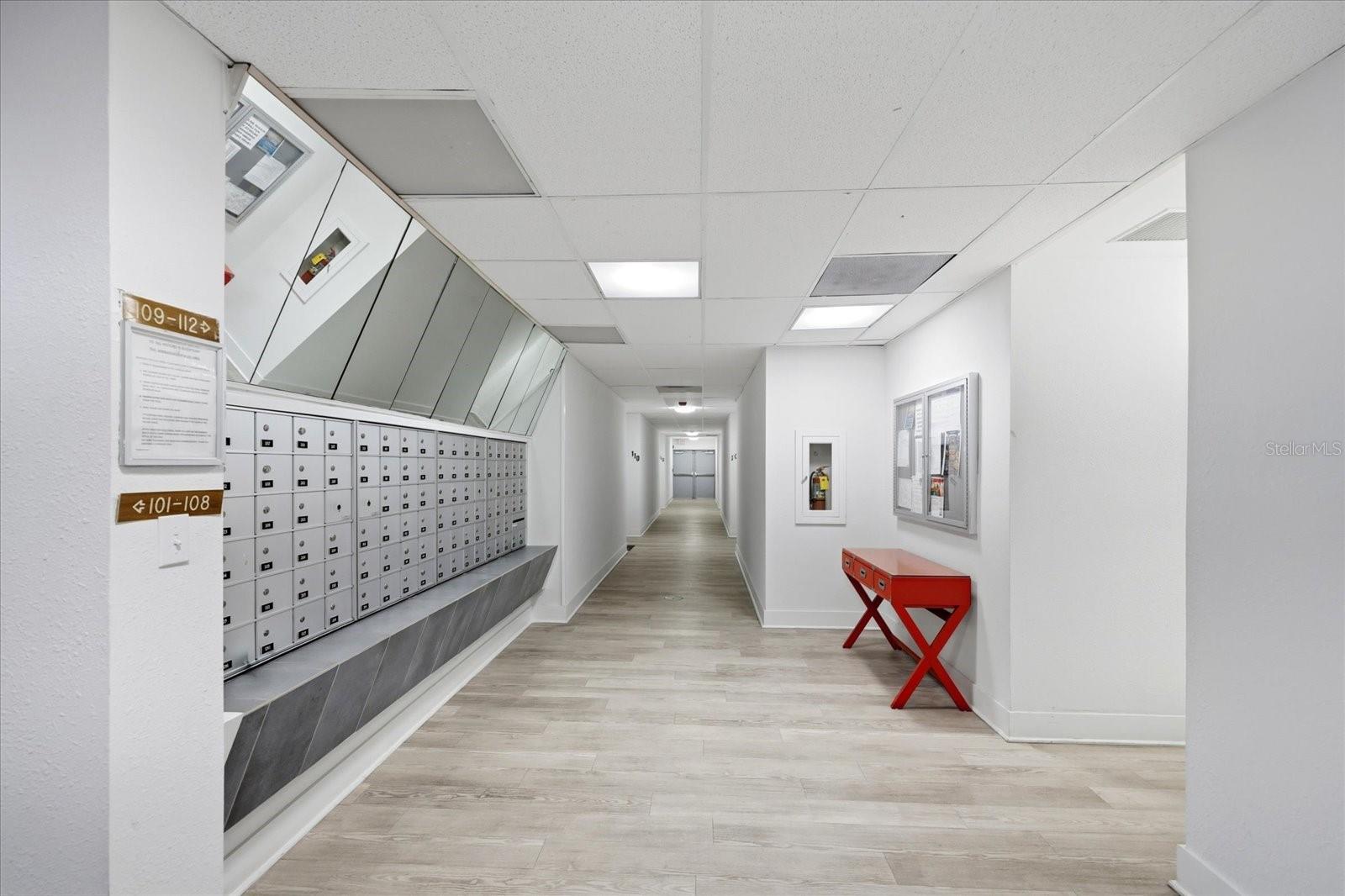 Renovated 1st Floor with MailRoom