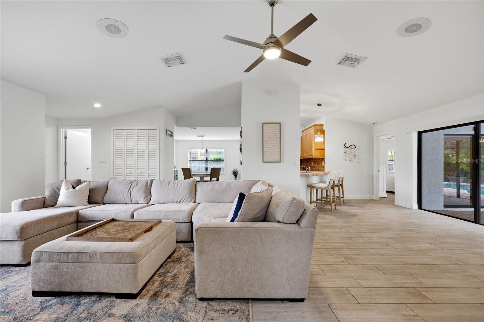 Open Living Space Vaulted Ceilings