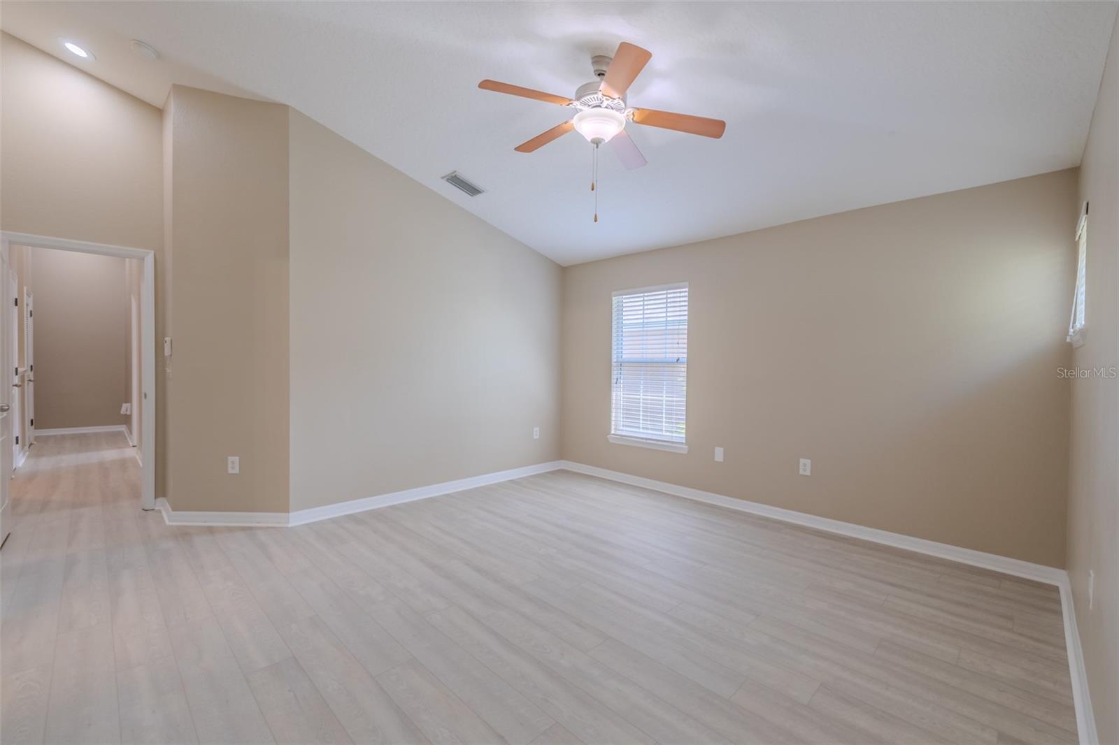 Primary Bedroom (PB)
