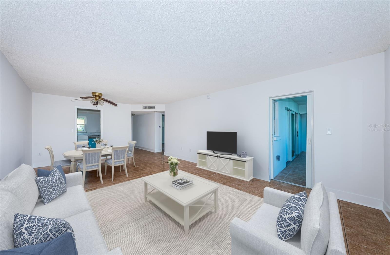 Virtually staged - Living room