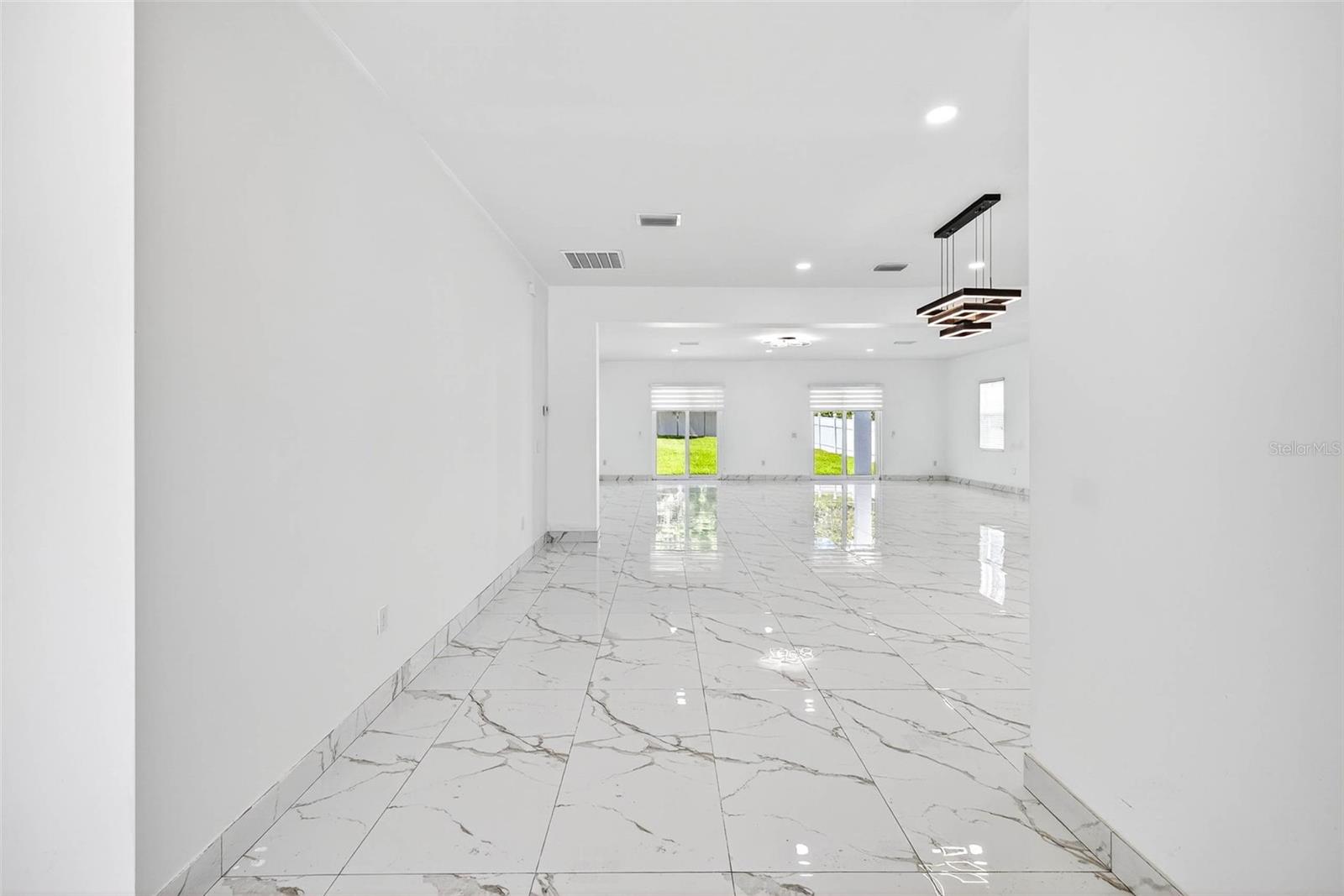 Foyer entry