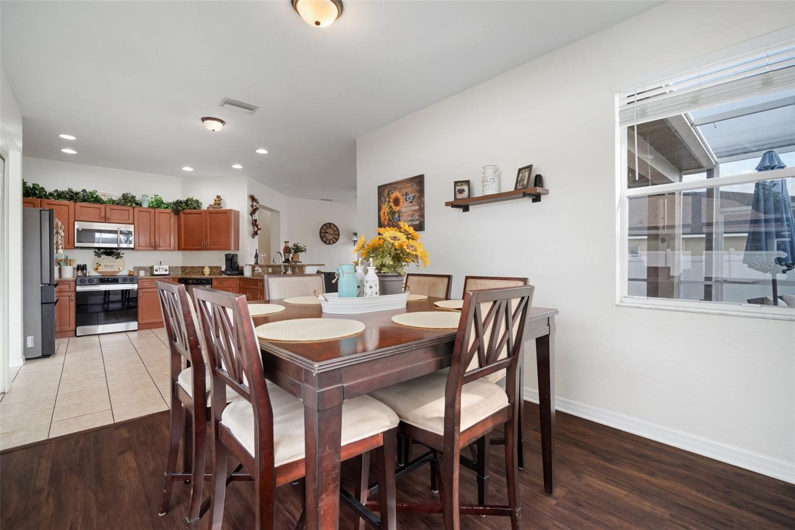 Breakfast Nook