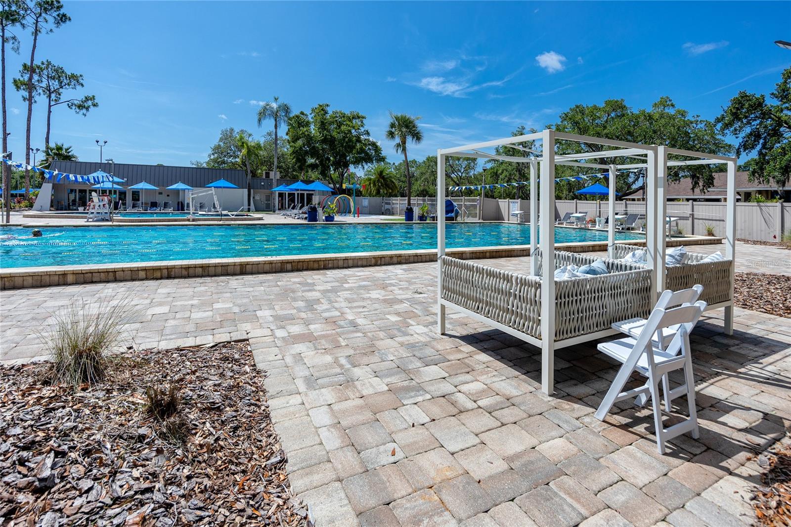 Ardea Country Club Pool at East Lake Woodlands