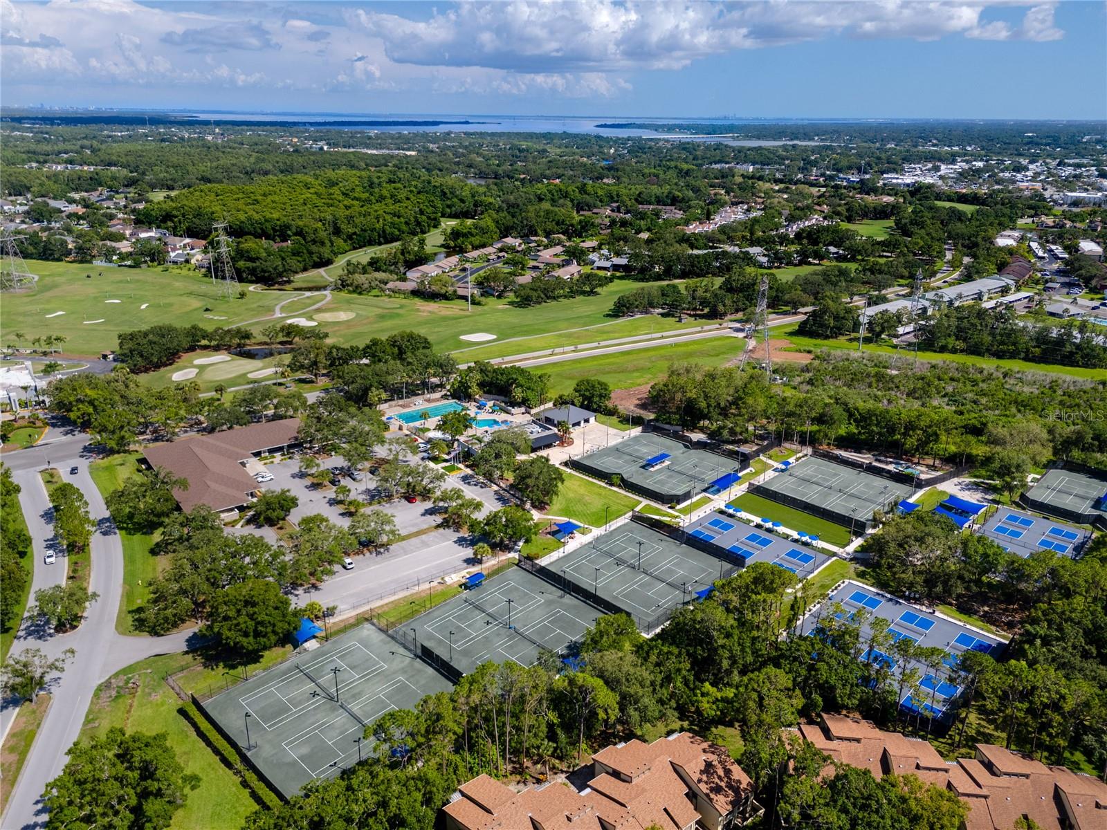 Ardea Country Club Tennis at East Lake Woodlands